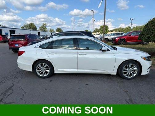 Platinum White Pearl 2018 Honda Accord LX