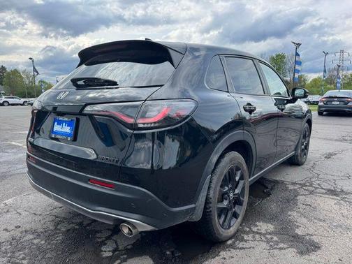 Crystal Black Pearl 2024 Honda HR-V Sport