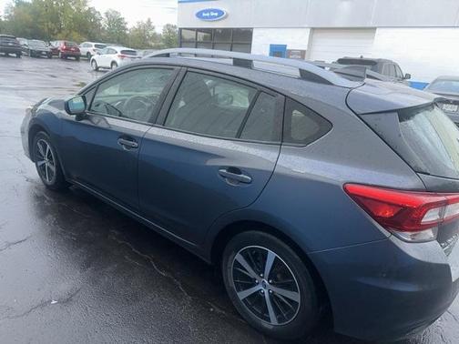 2019 Subaru Impreza 2.0i Premium