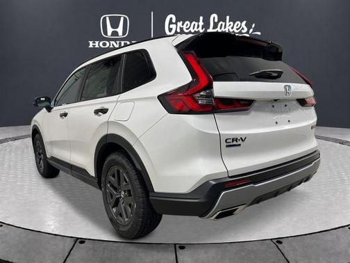 Platinum White Pearl 2026 Honda CR-V Hybrid TrailSport