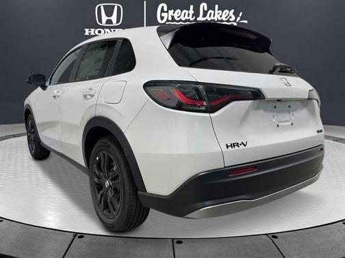 Platinum White Pearl 2027 Honda HR-V Sport