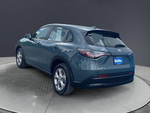 Pearl 2024 Honda HR-V LX