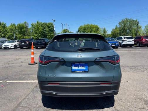 Pearl 2024 Honda HR-V LX