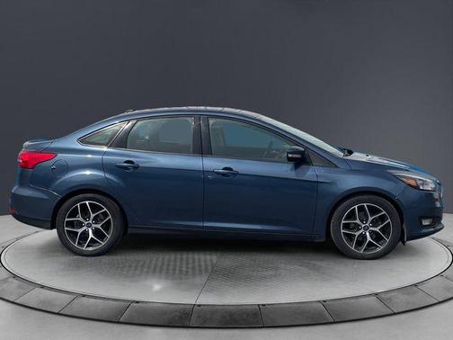 Lightning Blue Metallic 2018 Ford Focus SEL