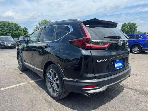 Crystal Black Pearl 2022 Honda CR-V Touring