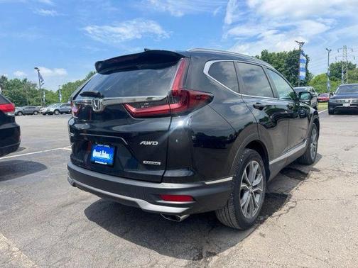 Crystal Black Pearl 2022 Honda CR-V Touring