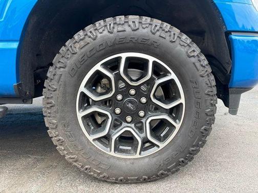 Velocity Blue Metallic 2021 Ford F-150 XLT