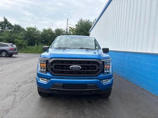 Velocity Blue Metallic 2021 Ford F-150 XLT