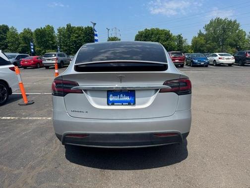 2017 Tesla Model X 75D