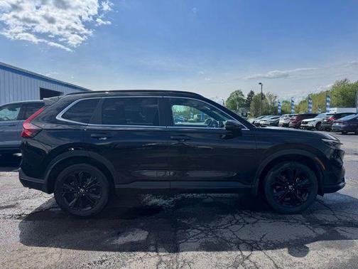 Crystal Black Pearl 2025 Honda CR-V Hybrid Sport Touring