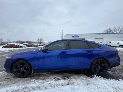 2023 Honda Accord Hybrid Sport-L
