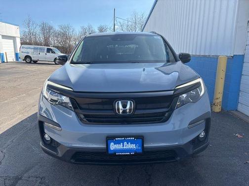 Sonic Gray Pearl 2022 Honda Pilot Sport