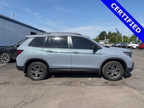 Sonic Gray Pearl 2024 Honda Passport TrailSport