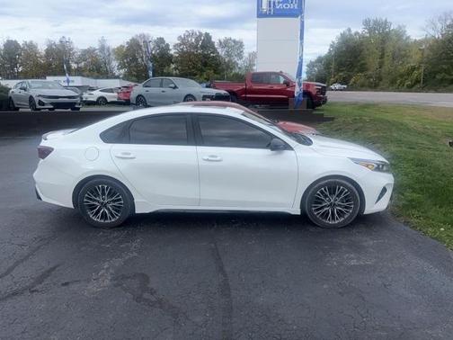 2022 Kia Forte GT-Line