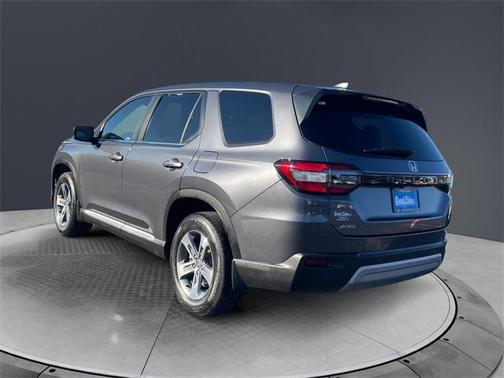 2023 Honda Pilot EX-L 8-Passenger