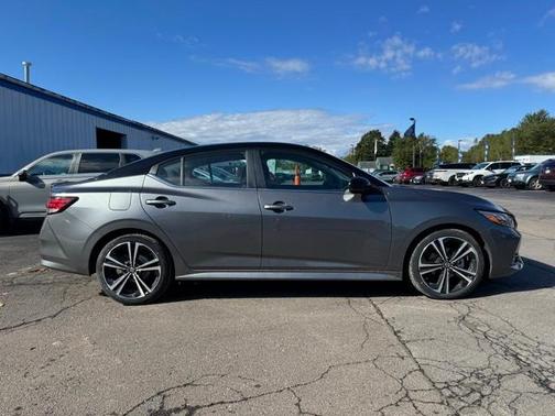 2023 Nissan Sentra SR