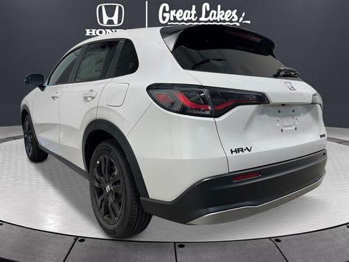 Platinum White Pearl 2027 Honda HR-V Sport