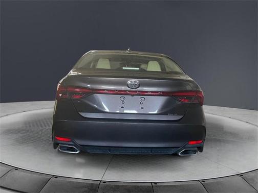 2019 Toyota Avalon XLE