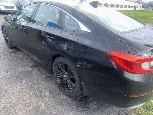 Crystal Black Pearl 2021 Honda Accord Sport SE