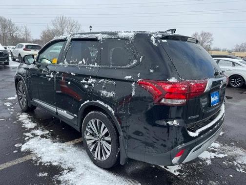 2019 Mitsubishi Outlander ES