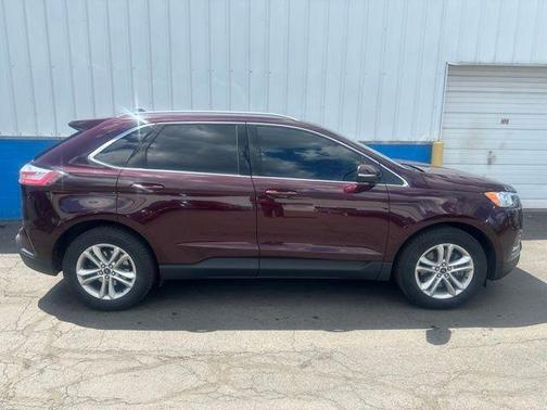 Burgundy Velvet Metallic Tinted Clearcoat 2020 Ford Edge SEL
