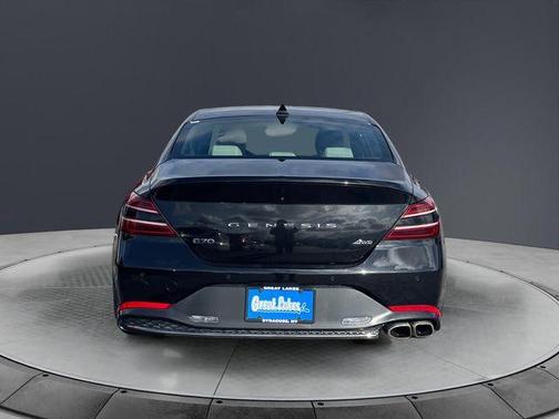 Vik Black 2023 Genesis G70 2.0T