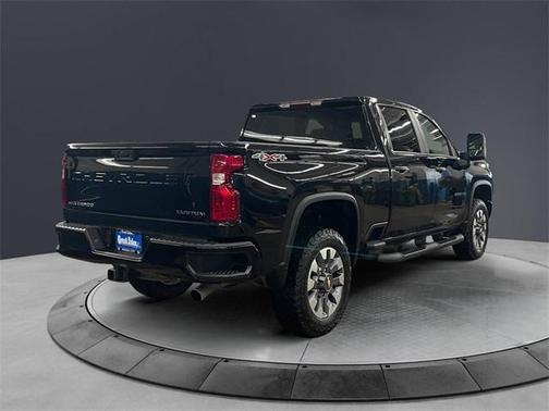 2023 Chevrolet Silverado 2500 Custom