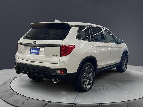 Platinum White Pearl 2023 Honda Passport EX-L