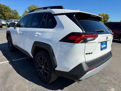 2022 Toyota RAV4 Adventure