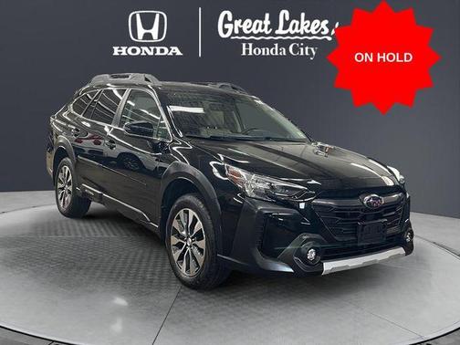 Crystal Black Silica 2024 Subaru Outback Limited
