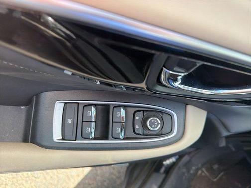 Crystal Black Silica 2024 Subaru Outback Limited