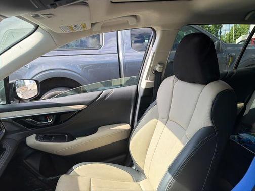 Crystal Black Silica 2024 Subaru Outback Limited