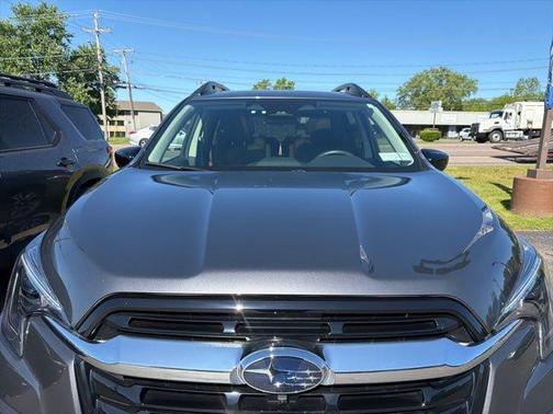 Magnetite Gray Metallic 2024 Subaru Ascent Touring