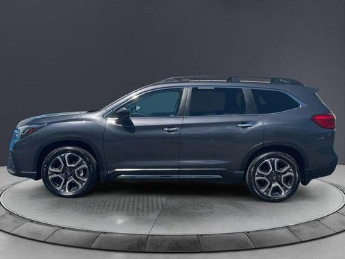 Magnetite Gray Metallic 2024 Subaru Ascent Touring