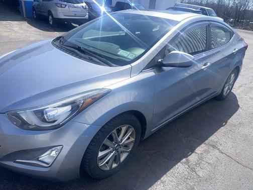 Shale Gray Metallic 2015 Hyundai ELANTRA SE