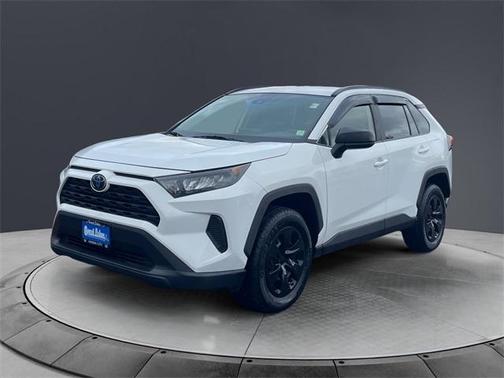 2019 Toyota RAV4 LE
