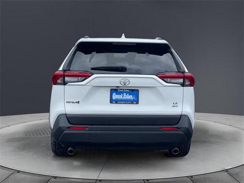 2019 Toyota RAV4 LE