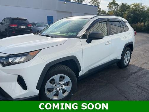 2019 Toyota RAV4 LE