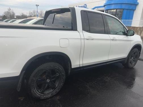 2022 Honda Ridgeline Black Edition