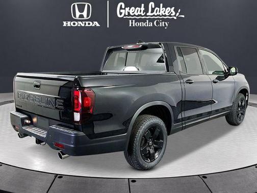 Black 2026 Honda Ridgeline Black Edition