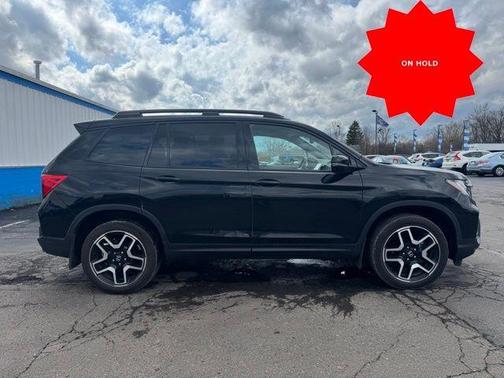 Crystal Black Pearl 2023 Honda Passport Elite