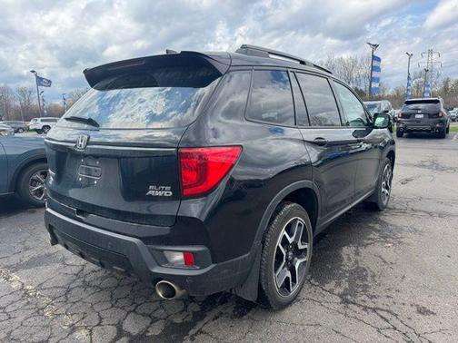 Crystal Black Pearl 2023 Honda Passport Elite