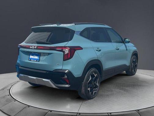 Blue 2024 Kia Seltos EX