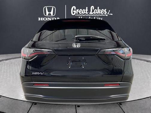 Black 2027 Honda HR-V LX