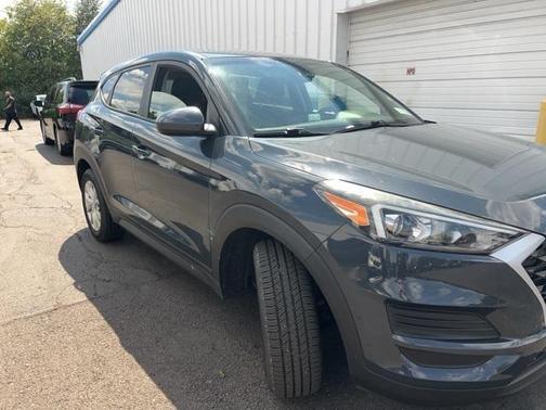 2020 Hyundai TUCSON SE