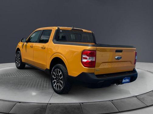 Cyber Orange Metallic Tricoat 2023 Ford Maverick Lariat