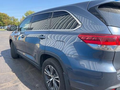 2018 Toyota Highlander LE