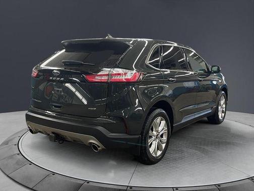 Forged Green Metallic 2023 Ford Edge Titanium