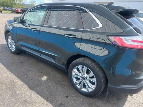 Forged Green Metallic 2023 Ford Edge Titanium