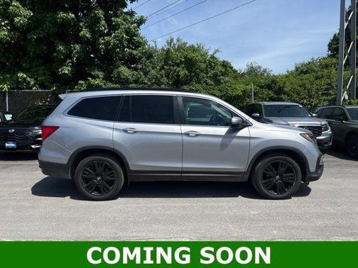 Lunar Silver Metallic 2021 Honda Pilot Special Edition